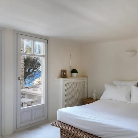 Pasithea Kea * Vourkari