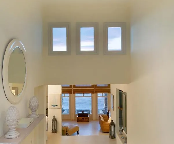 Pasithea Kea Villa *